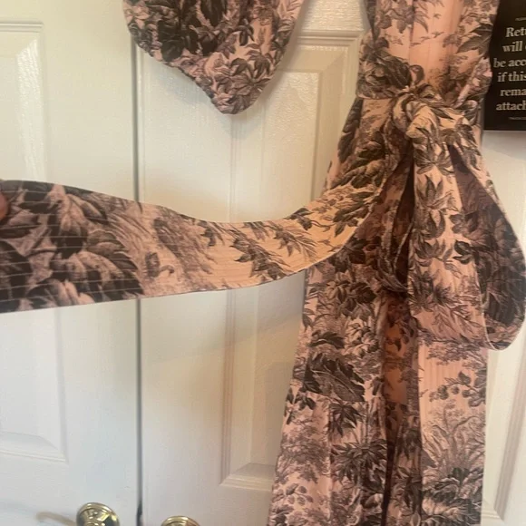 Floral Print Maxi Dress - Picture 3 of 6